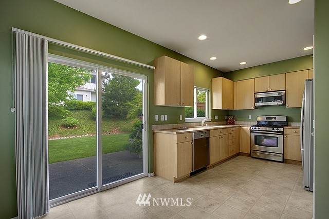 4820 Lake Avenue South, Unit A Renton, WA 98055 - Photo 2 of 15 Gallery Image 2