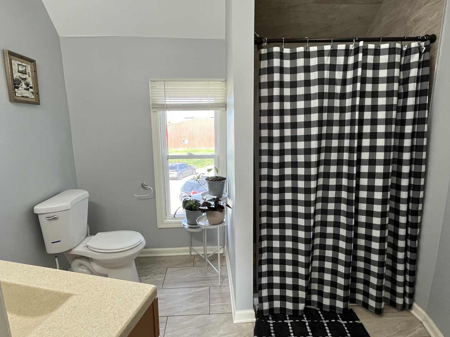 2990 Kane Road Leland, IL 60531 - Photo 17 of 42 a bathroom with a toilet and a shower