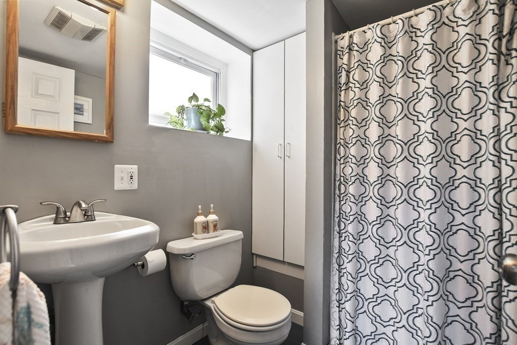 54 Jackson Road Medford, MA 02155 - Photo 27 of 37
