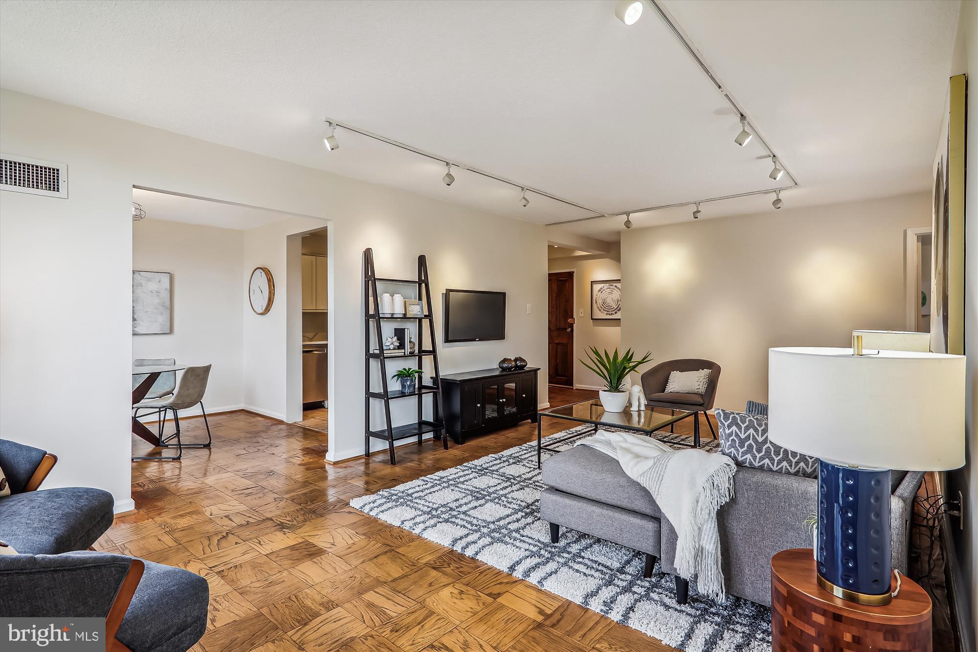 2100 Washington Avenue, Unit 8D Silver Spring, MD 20910 - Photo 11 of 35