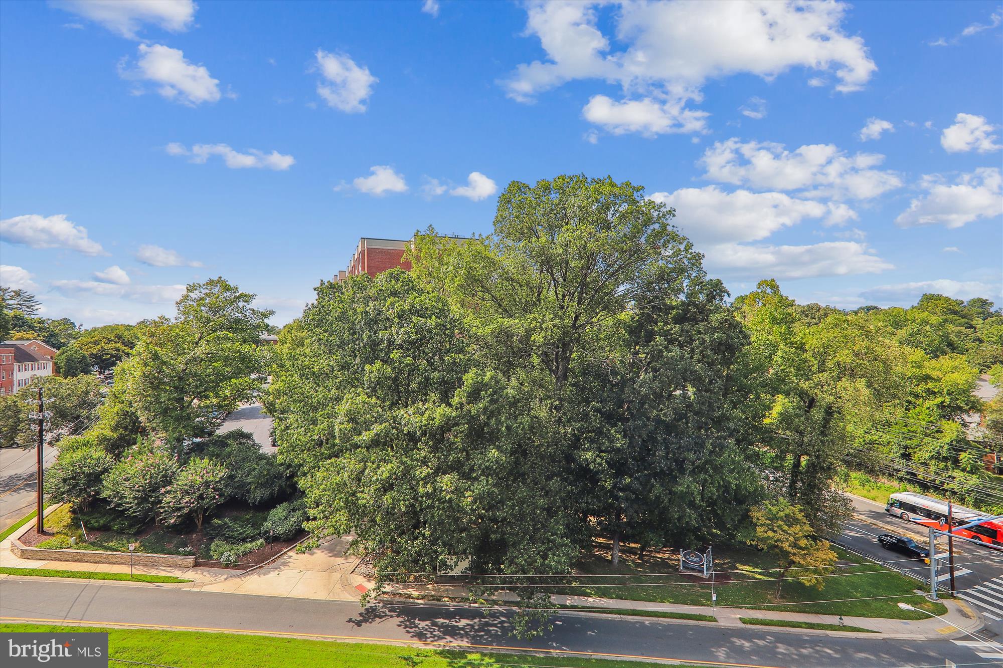 2100 Washington Avenue, Unit 8D Silver Spring, MD 20910 - Photo 33 of 35