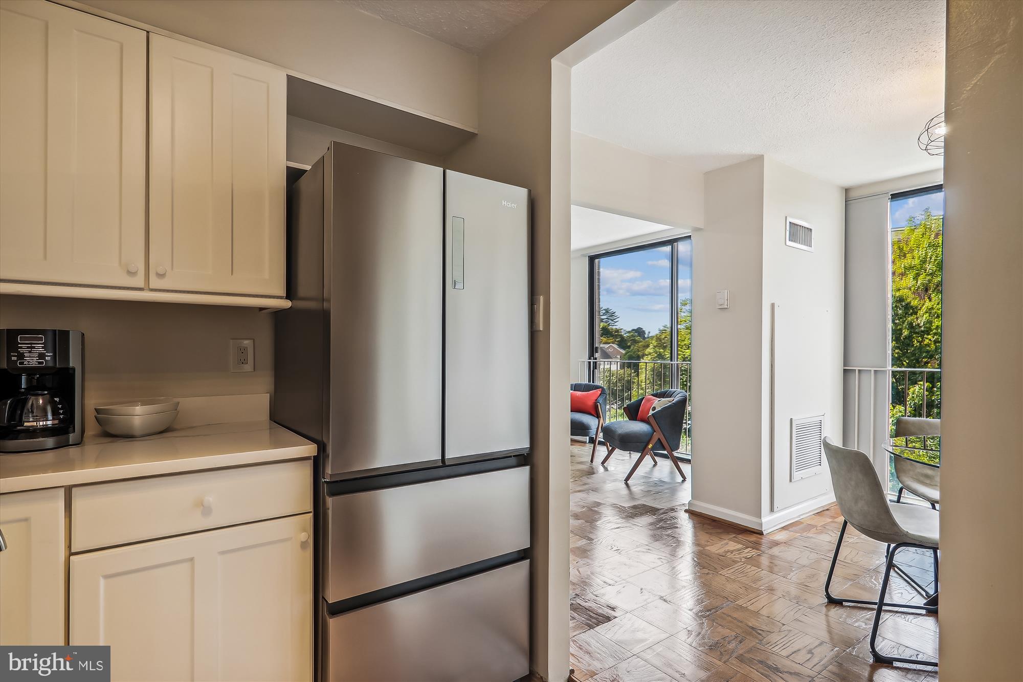 2100 Washington Avenue, Unit 8D Silver Spring, MD 20910 - Photo 5 of 35 Recently installed stainless appliances