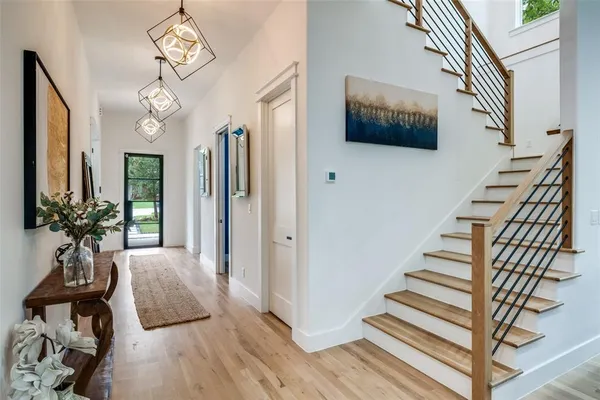 $9,995 | 5940 Bryan Parkway, Dallas, TX 75206