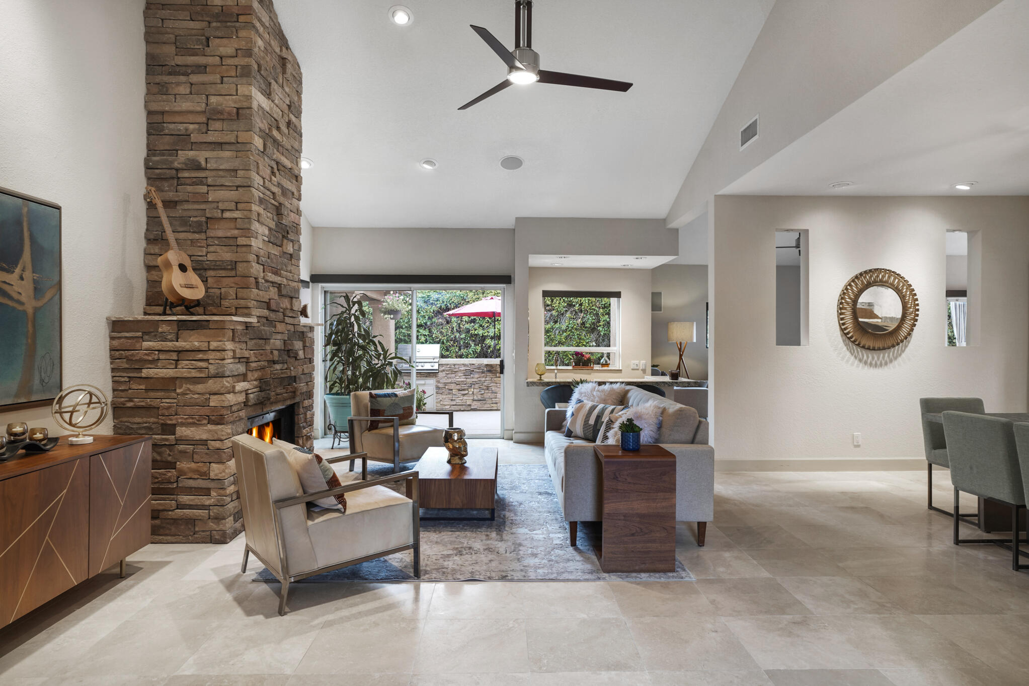 36990 Palm Court Rancho Mirage, CA 92270 - Photo 4 of 32 DSC01250 (1)