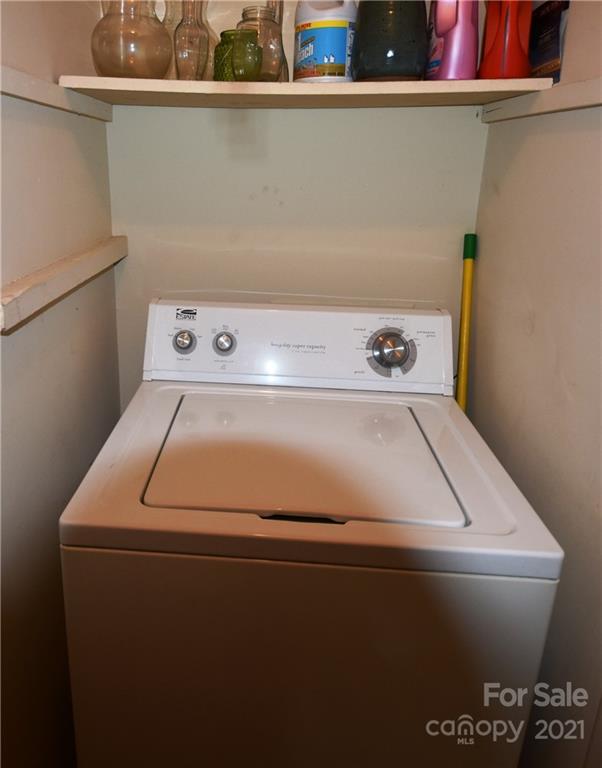 4906 Sardis Road, Unit E Charlotte, NC 28270 - Photo 24 of 24 a close up view of washer and dryer
