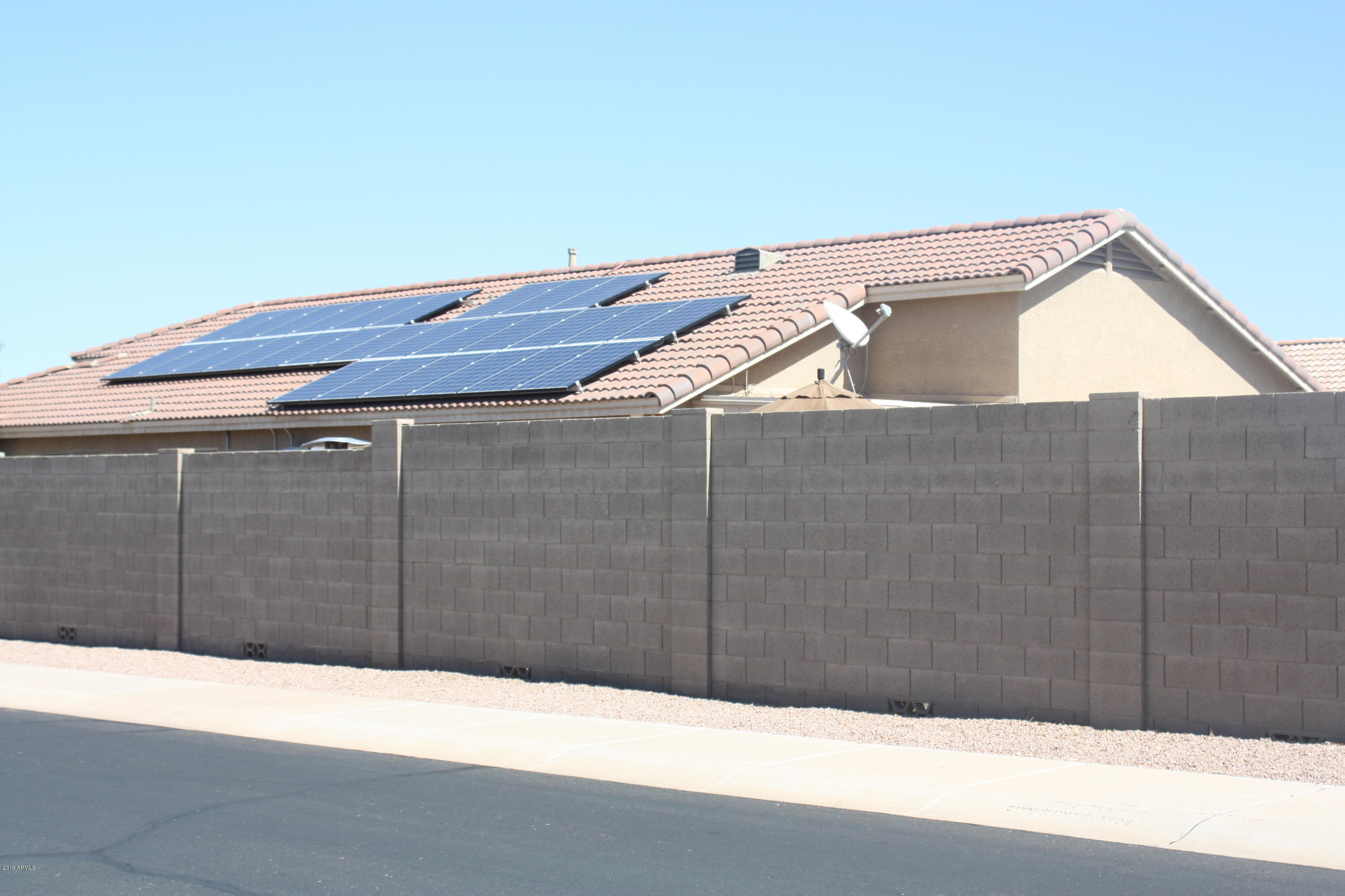1005 East Pedro Road Phoenix, AZ 85042 - Photo 5 of 31 Solar Panels