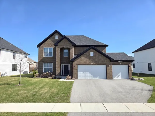 $679,900 | 25409 Rock Drive, Plainfield, IL 60586