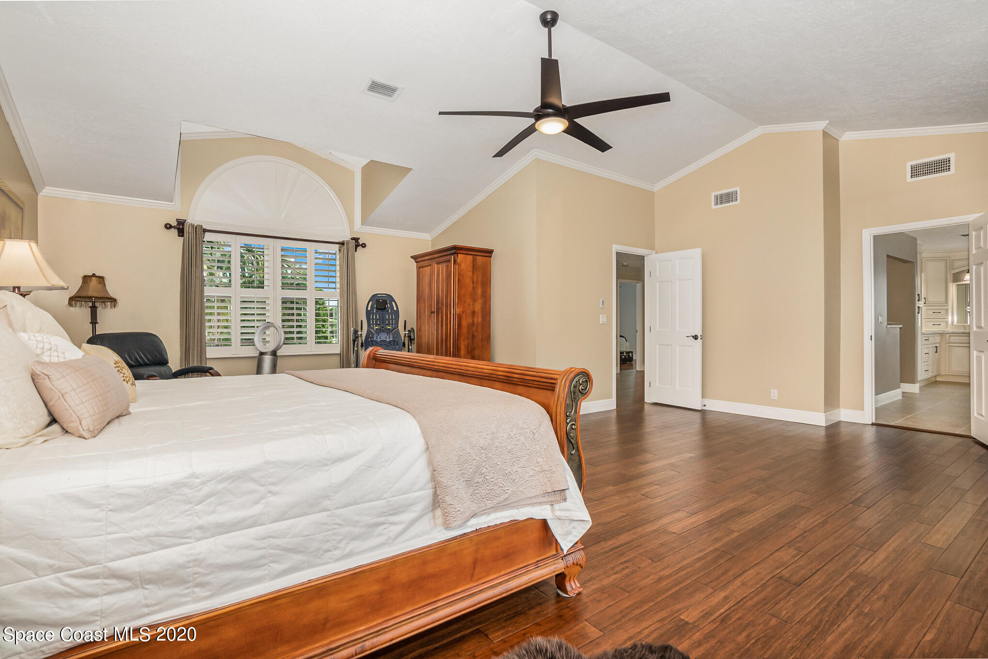 457 Turtle Circle Satellite Beach, FL 32937 - Photo 29 of 70 Bamboo Flooring in Master Bedroom