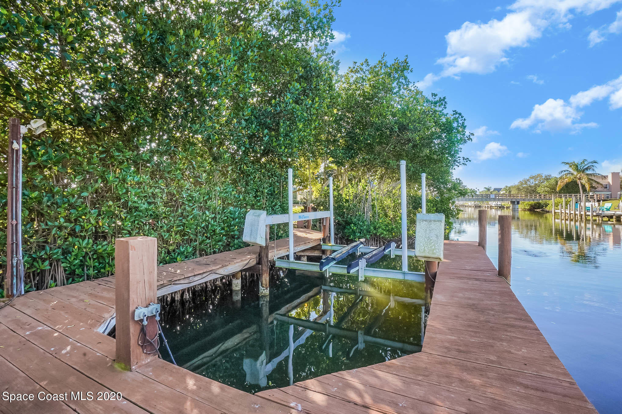 457 Turtle Circle Satellite Beach, FL 32937 - Photo 42 of 70 6000 Lb Boat Lift