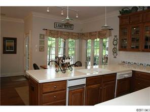 482 Oak Tree Road, Unit 216 Mooresville, NC 28117 - Photo 4 of 16 Gallery Image 4