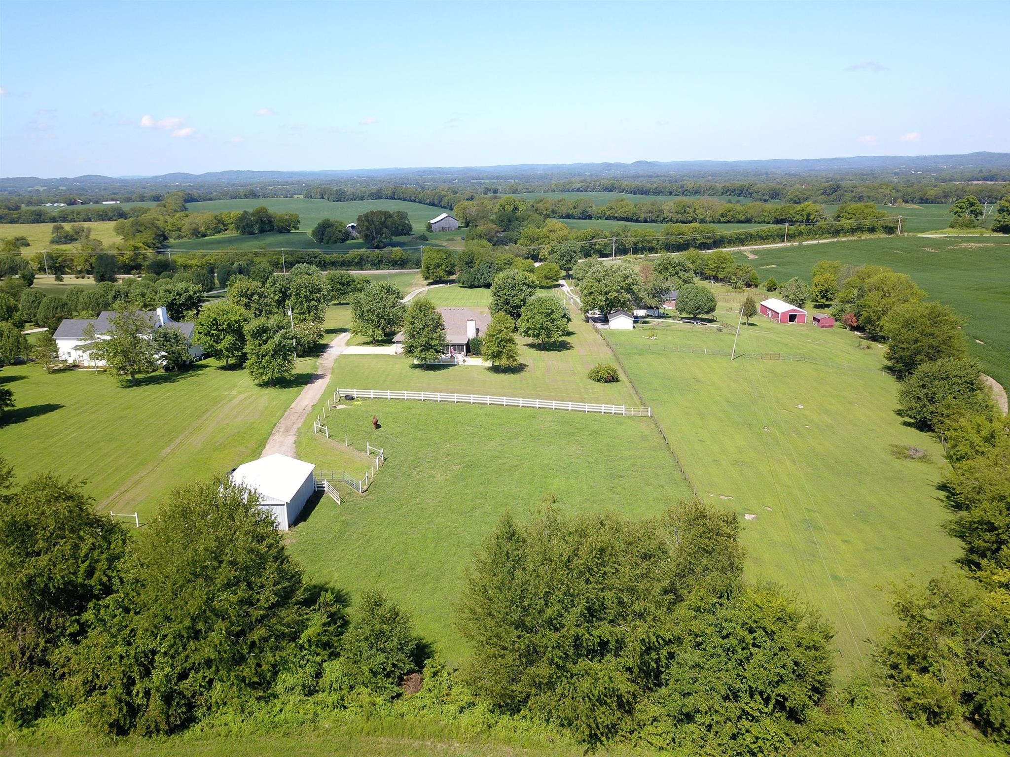 446 Rock Springs Road Castalian Springs, TN 37031 - Photo 7 of 25 Gallery Image 7