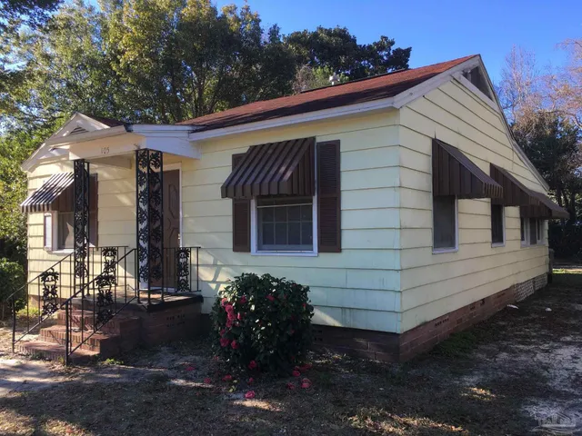 $169,000 | 105 Southeast Kalash Road, Pensacola, FL 32507