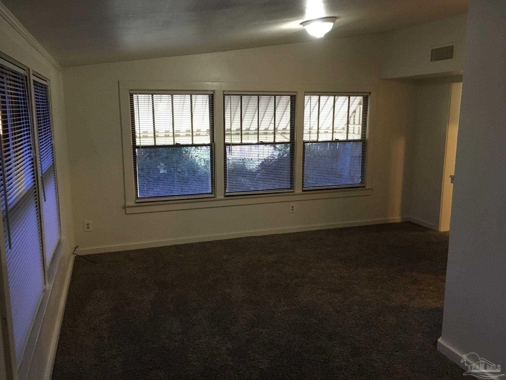 105 Southeast Kalash Road Pensacola, FL 32507 - Photo 8 of 20