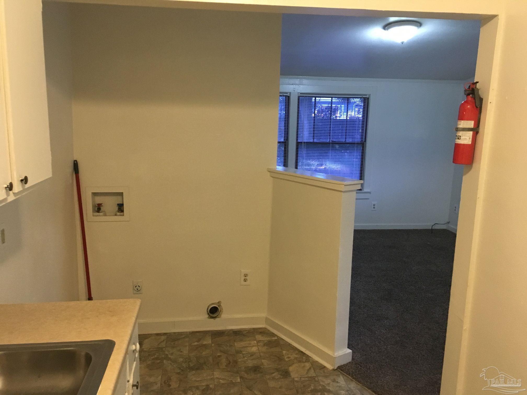 105 Southeast Kalash Road Pensacola, FL 32507 - Photo 10 of 20