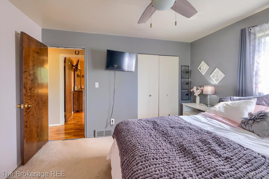 5042 Cook Road Swartz Creek, MI 48473 - Photo 34 of 48 Gallery Image 34