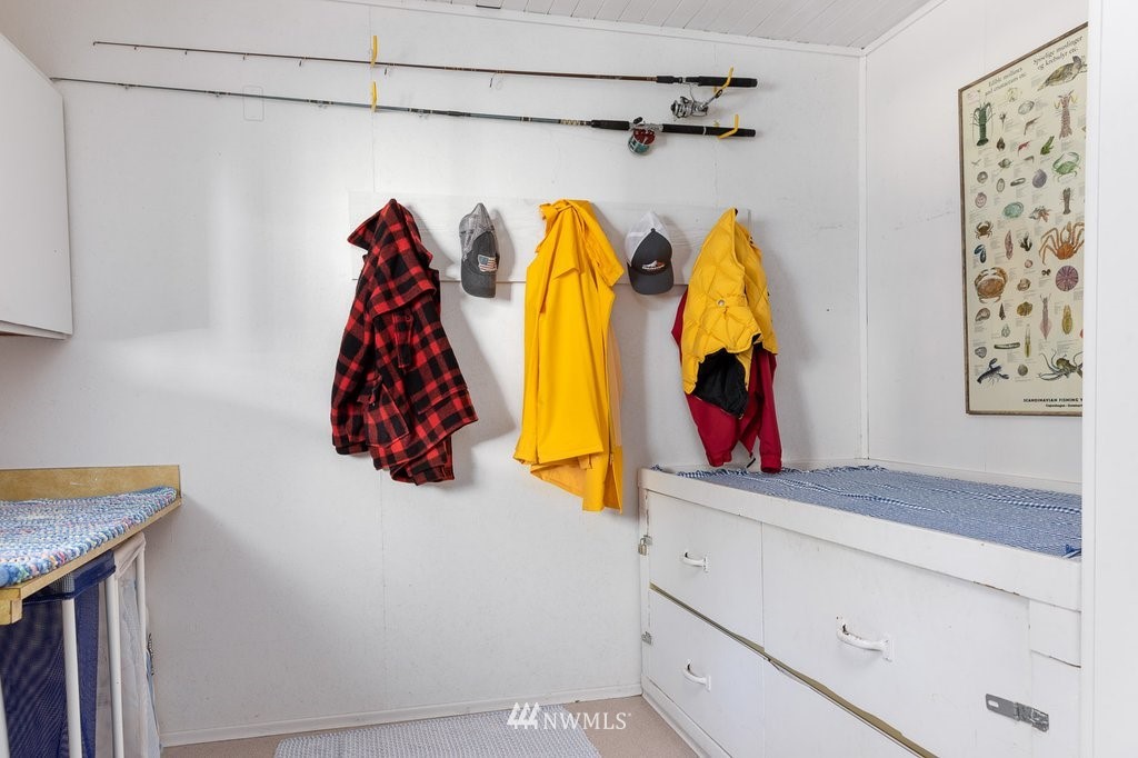 3701 Bells Beach Road Langley, WA 98260 - Photo 15 of 26