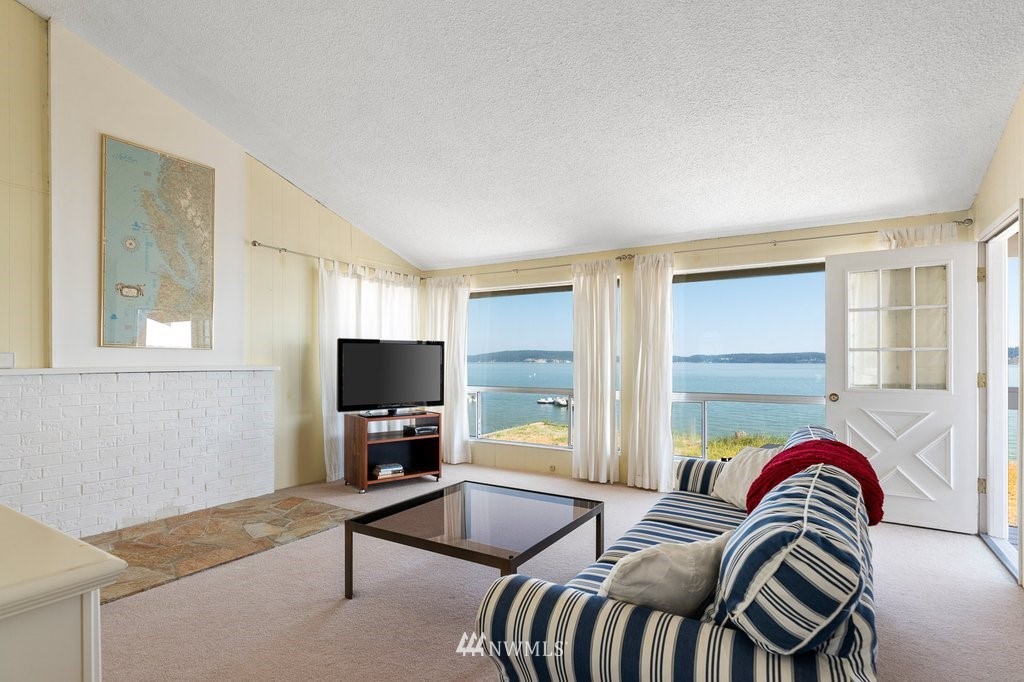 3701 Bells Beach Road Langley, WA 98260 - Photo 18 of 26