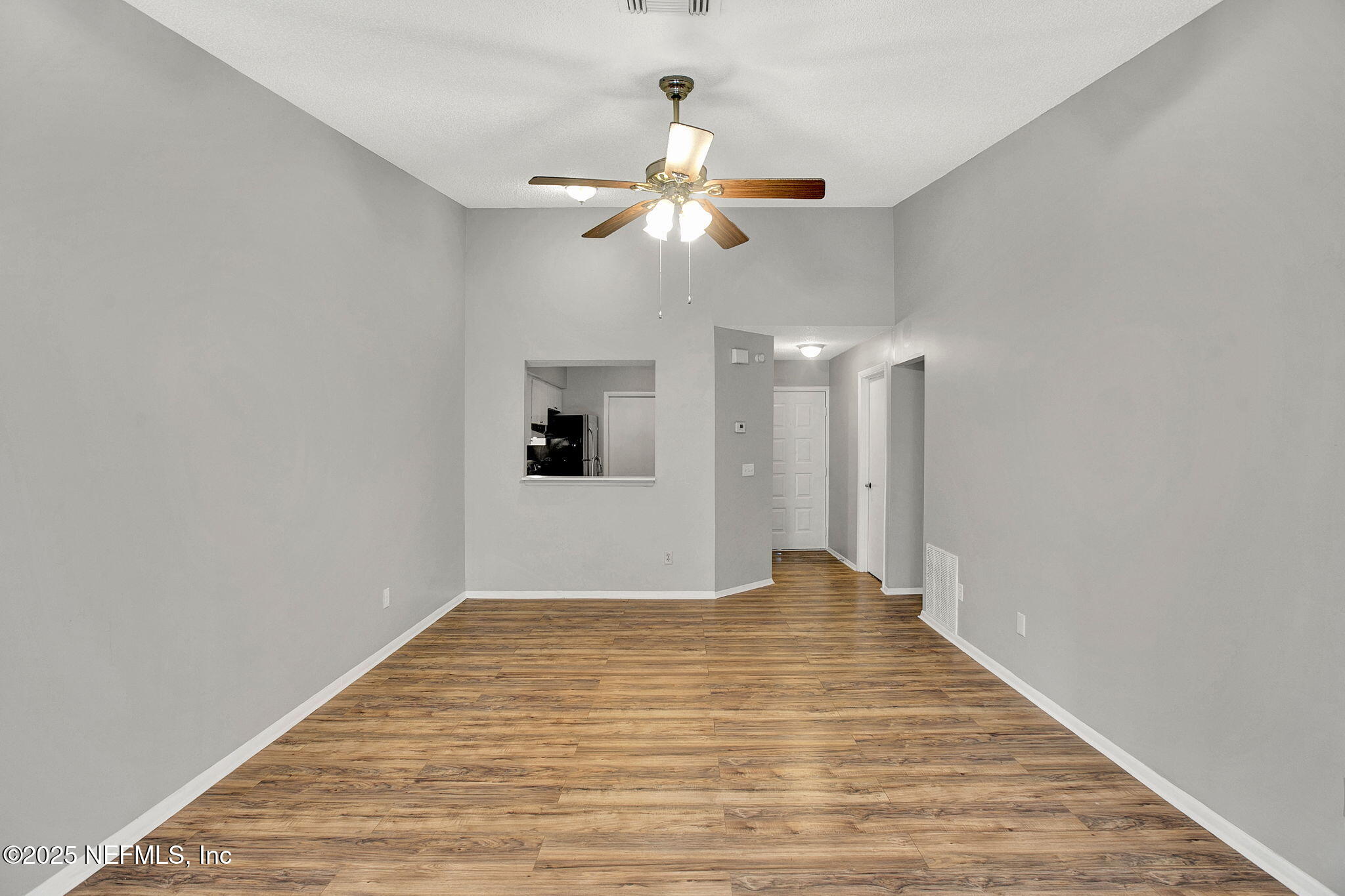 11451 Harts Road Jacksonville, FL 32218 - Photo 3 of 17 2-web-or-mls-IMG_0097