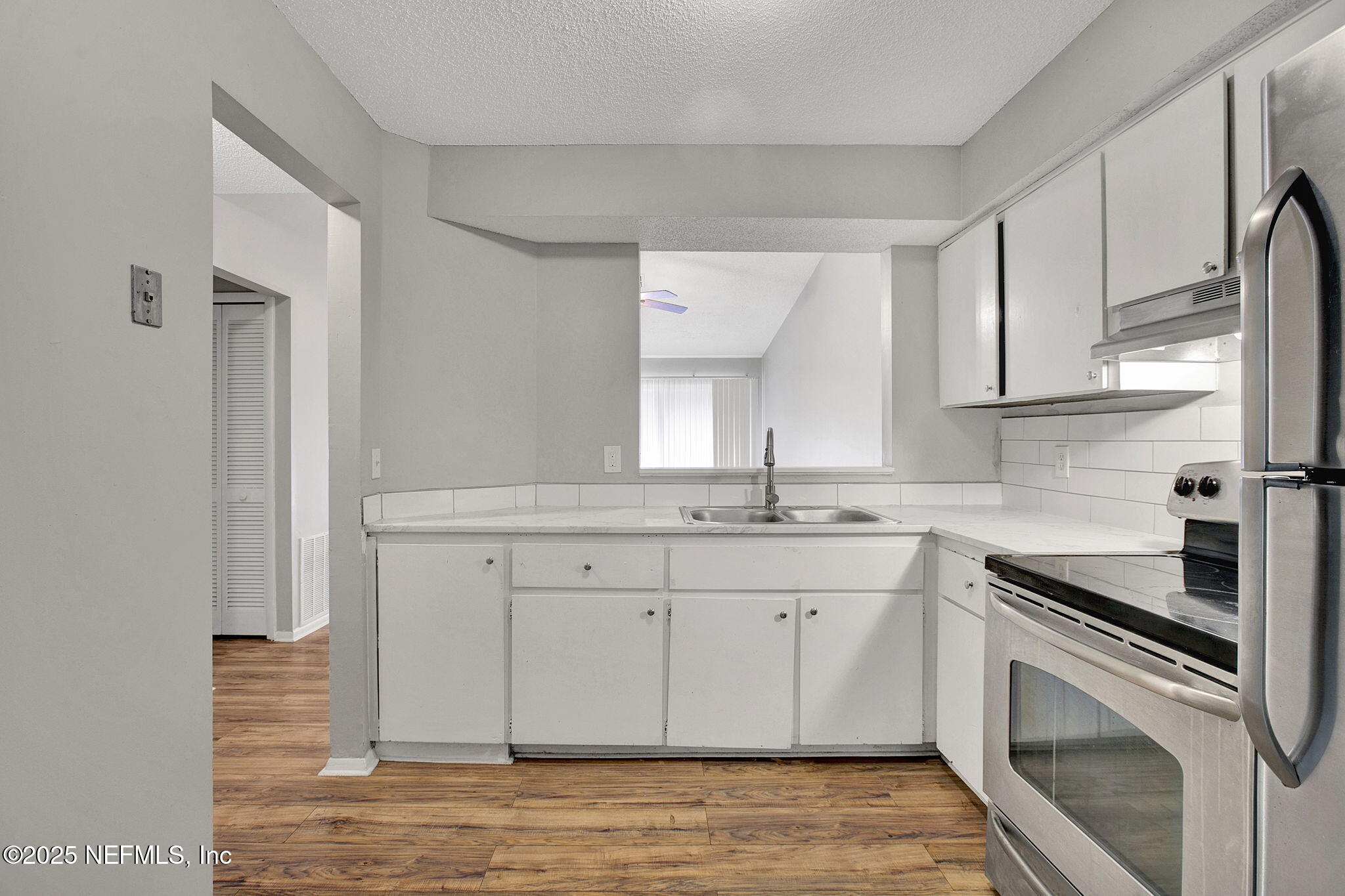 11451 Harts Road Jacksonville, FL 32218 - Photo 7 of 17 15-web-or-mls-IMG_0057