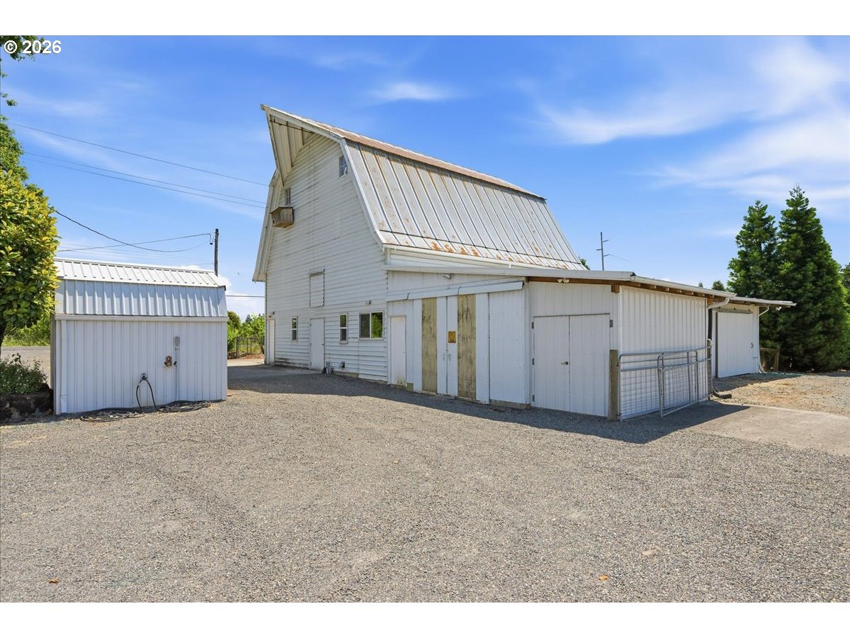 22800 Northwest 31st Avenue Ridgefield, WA 98642 - Photo 5 of 48 Barn