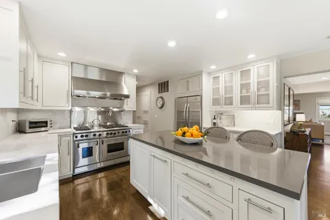 $1,595,000 | 125 White Cottage Road North, Angwin, CA 94508