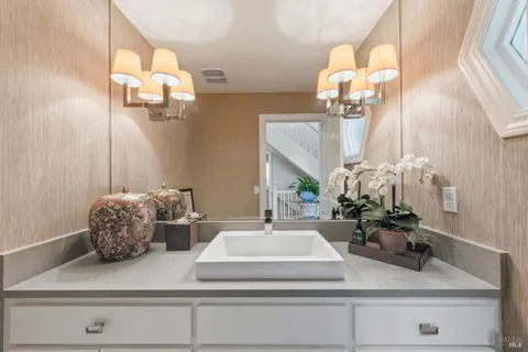 $1,795,000 | 125 White Cottage Road North, Angwin, CA 94508