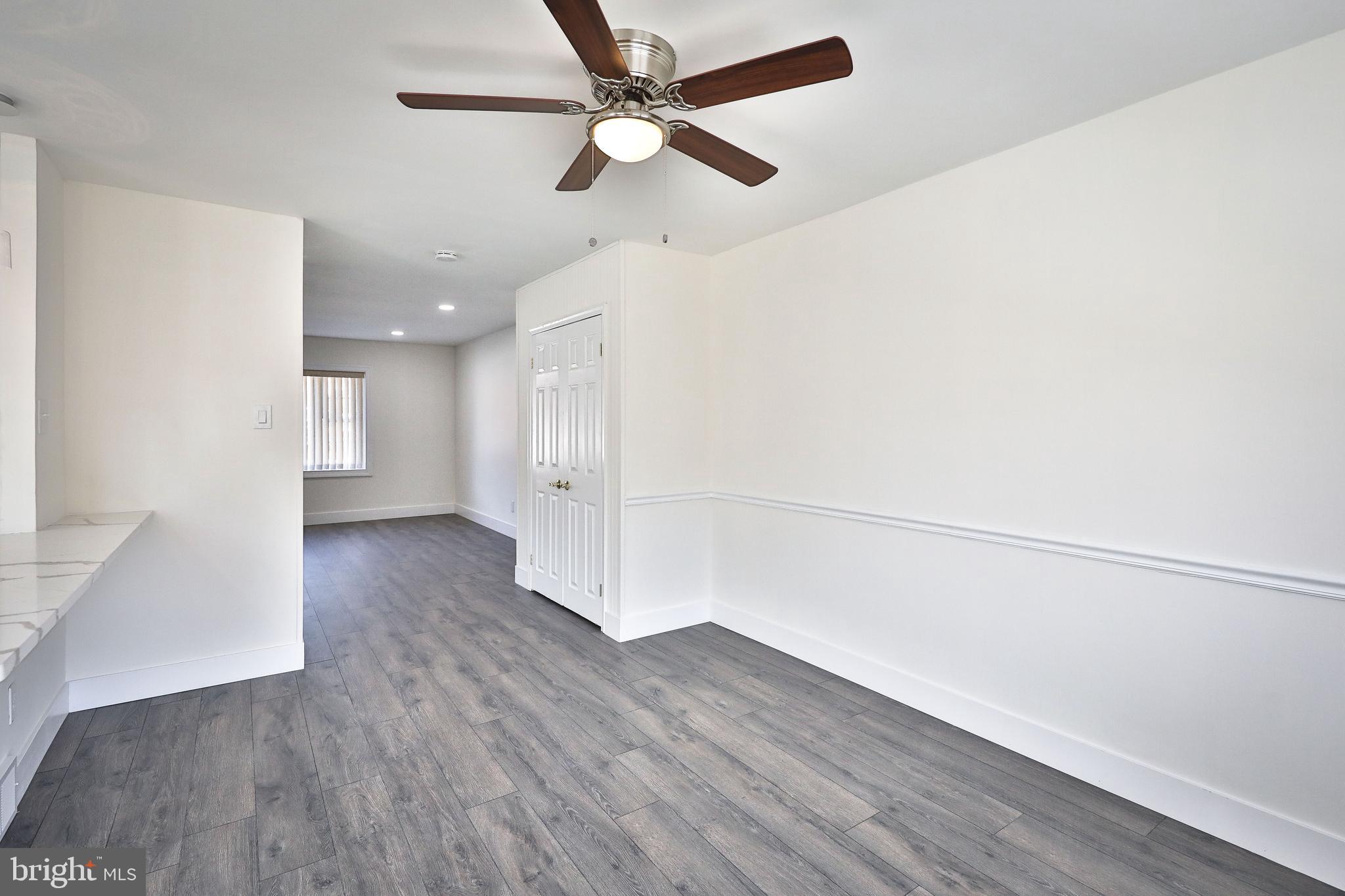 12445 Sweet Briar Road Philadelphia, PA 19154 - Photo 10 of 18