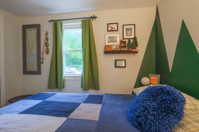 $255,000 | 30 Waterfront Drive, Cornish, ME 04020