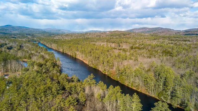 $255,000 | 30 Waterfront Drive, Cornish, ME 04020