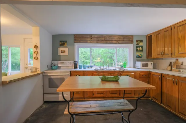 $255,000 | 30 Waterfront Drive, Cornish, ME 04020