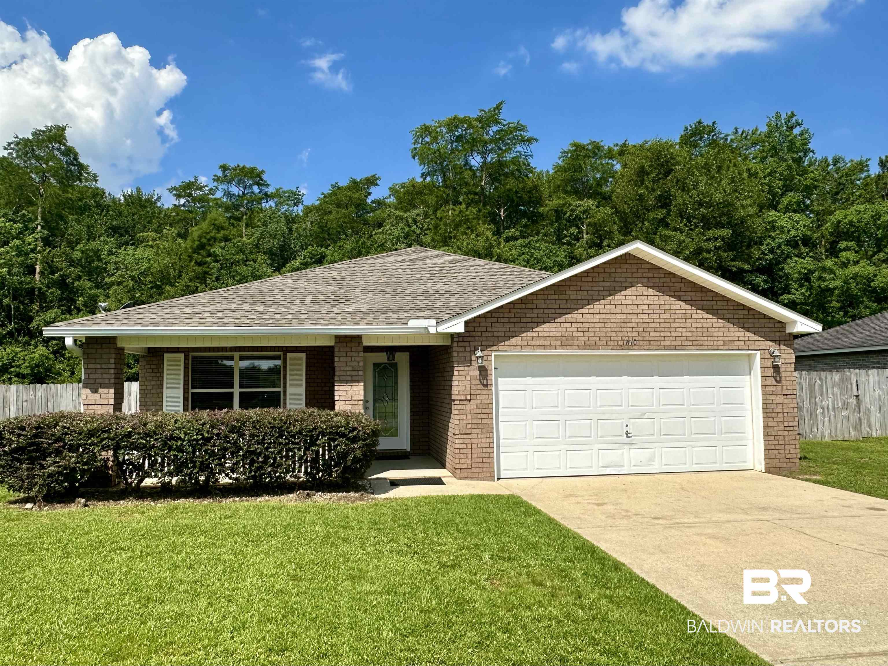 1810 Bay Street Foley, AL 36535 - Photo 2 of 17