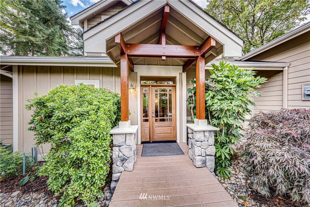 17409 102nd Avenue Northeast Bothell, WA 98011 - Photo 2 of 38 Gallery Image 2