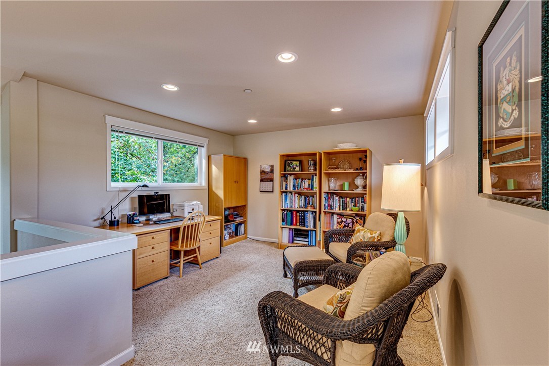 17409 102nd Avenue Northeast Bothell, WA 98011 - Photo 18 of 38 Gallery Image 18