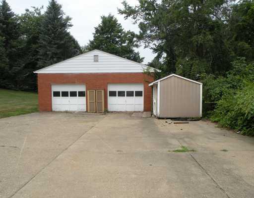 424 Center Church Road Canonsburg, PA 15317 - Photo 2 of 5 Other. Garages