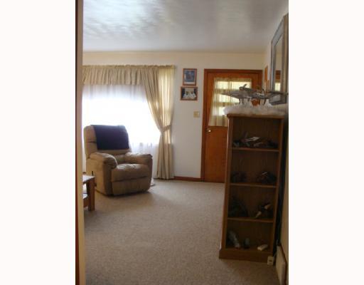 335 Rostraver Road Belle Vernon, PA 15012 - Photo 14 of 18 Living Room.