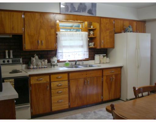 335 Rostraver Road Belle Vernon, PA 15012 - Photo 15 of 18 Kitchen.