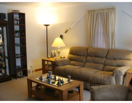 335 Rostraver Road Belle Vernon, PA 15012 - Photo 6 of 18 Living Room.
