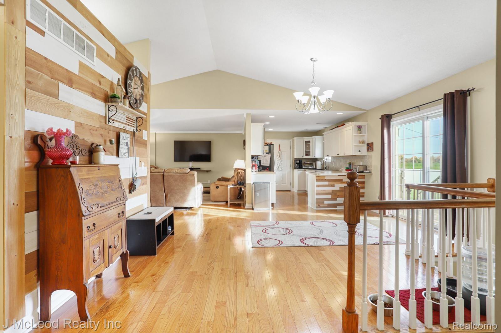 785 State Road Vassar, MI 48768 - Photo 13 of 59 785 State Rd Vassar-13.jpg