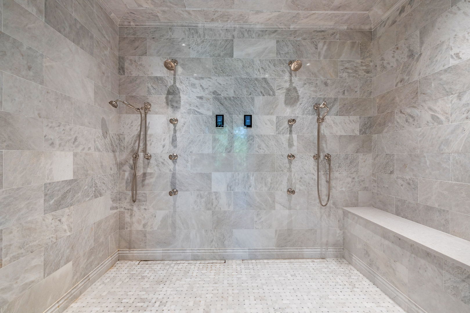940 Meadows Road Geneva, IL 60134 - Photo 85 of 132 Gallery Image 85