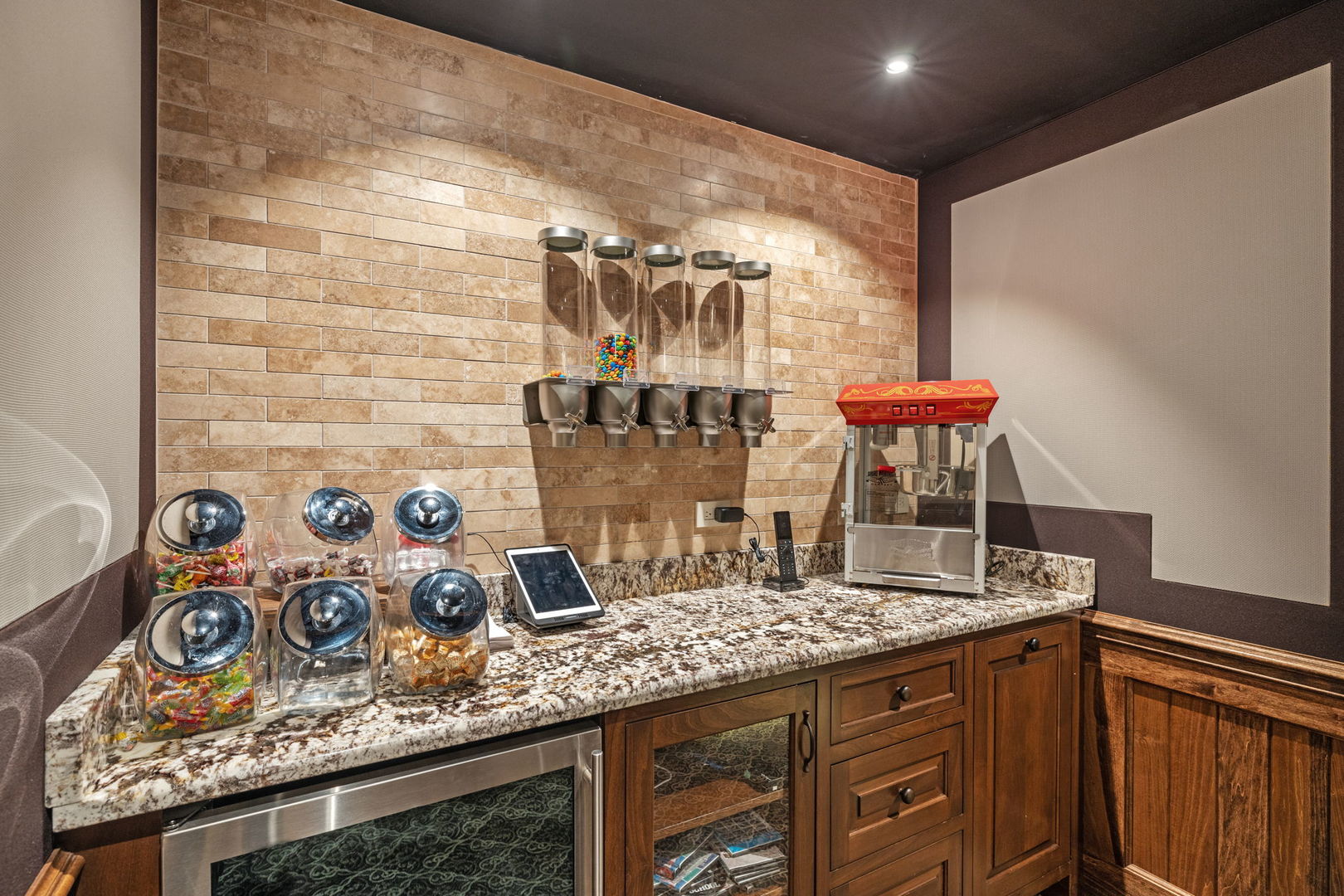 940 Meadows Road Geneva, IL 60134 - Photo 92 of 132 Gallery Image 92