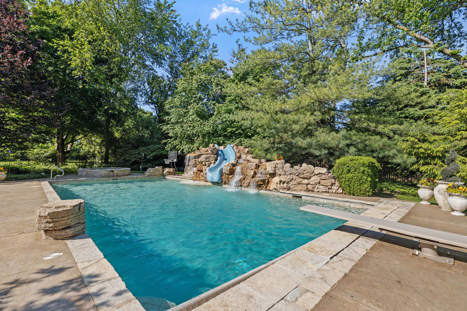 940 Meadows Road Geneva, IL 60134 - Photo 10 of 132 Gallery Image 10