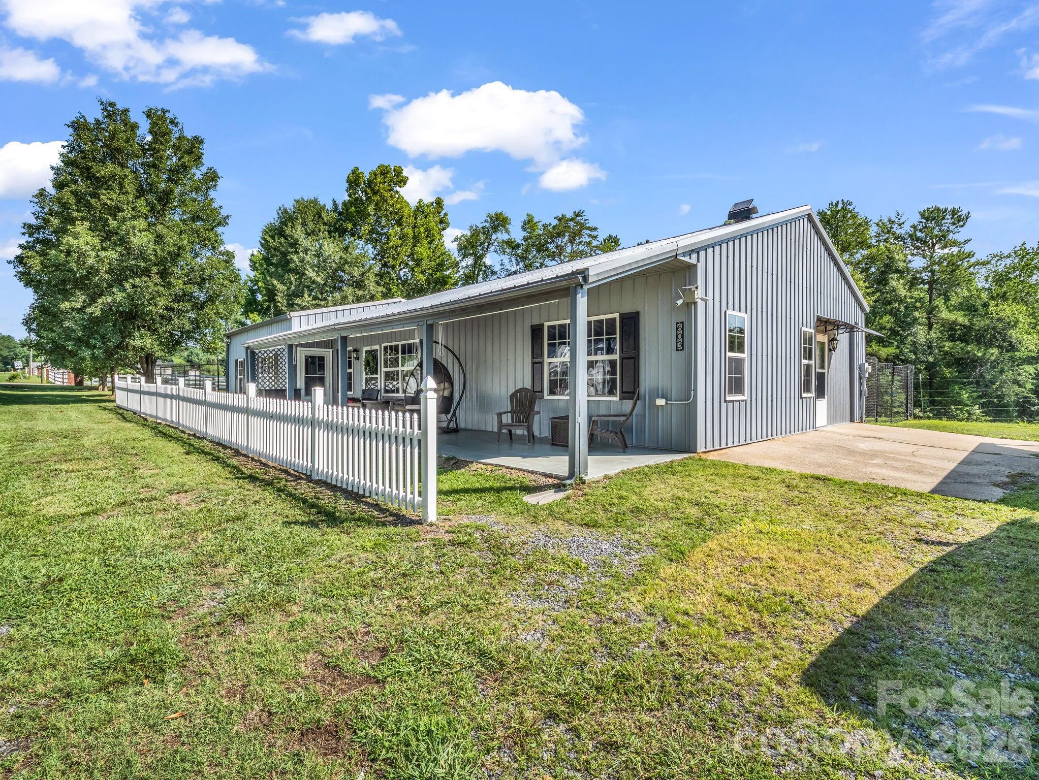 599 Old Henrietta Road Forest City, NC 28043 - Photo 3 of 30