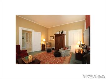 1007 Henry Street Alton, IL 62002 - Photo 16 of 24 Gallery Image 16