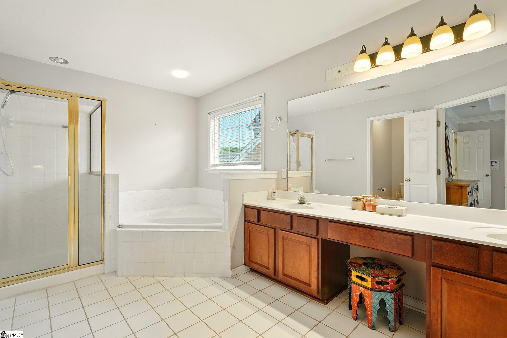 108 Myrtle Way Greer, SC 29650 - Photo 27 of 42 Gallery Image 27