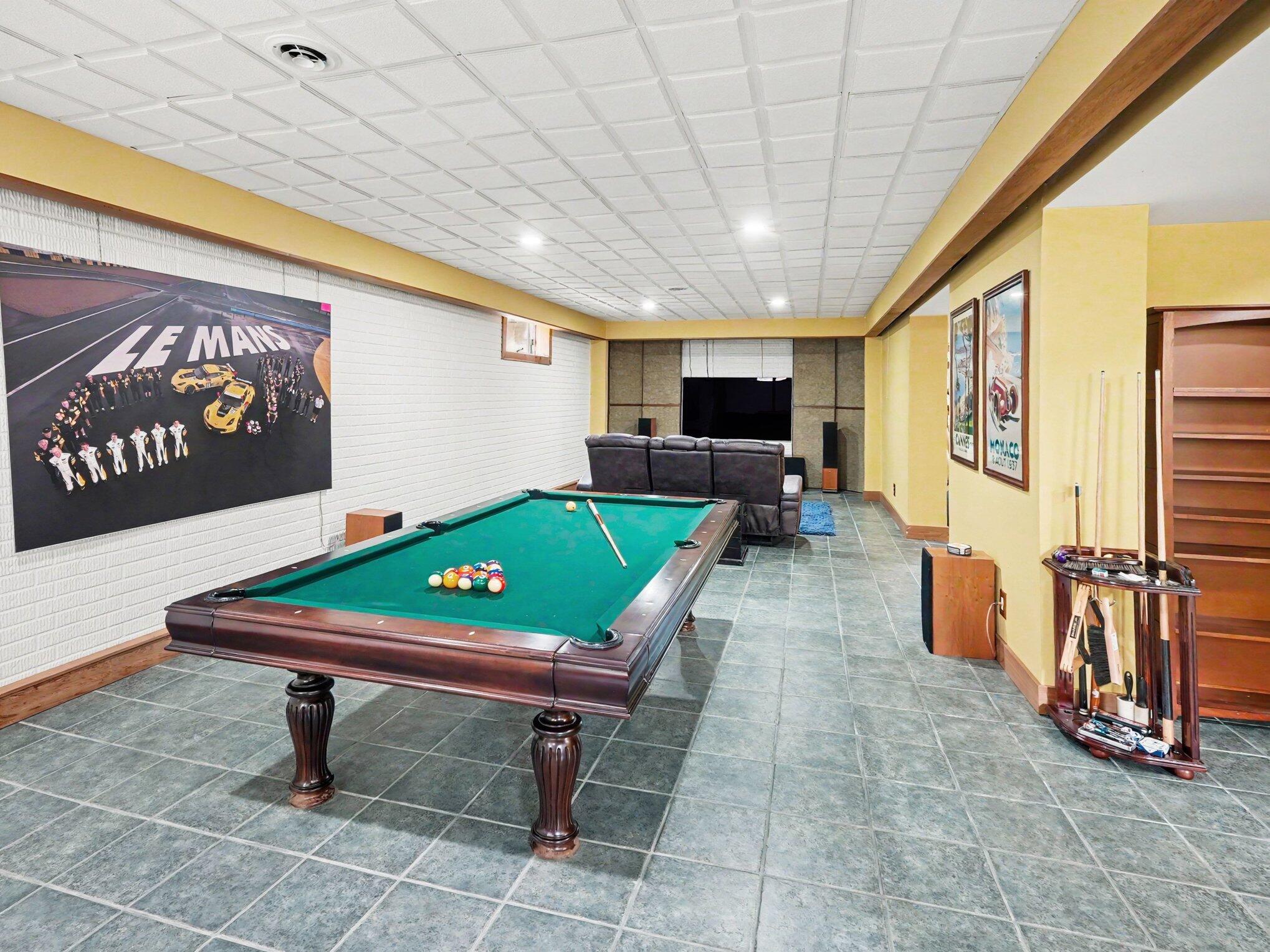 8698 Warner Road Saline, MI 48176 - Photo 54 of 80 Recreation Rm 3