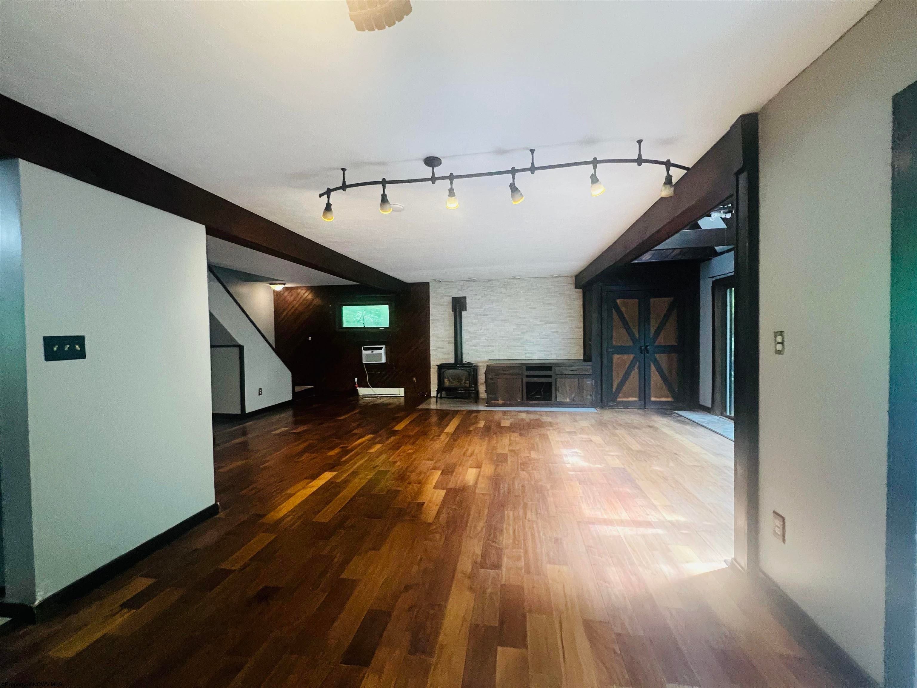 102 Morgan Hill Road Morgantown, WV 26508 - Photo 13 of 27 Gallery Image 13