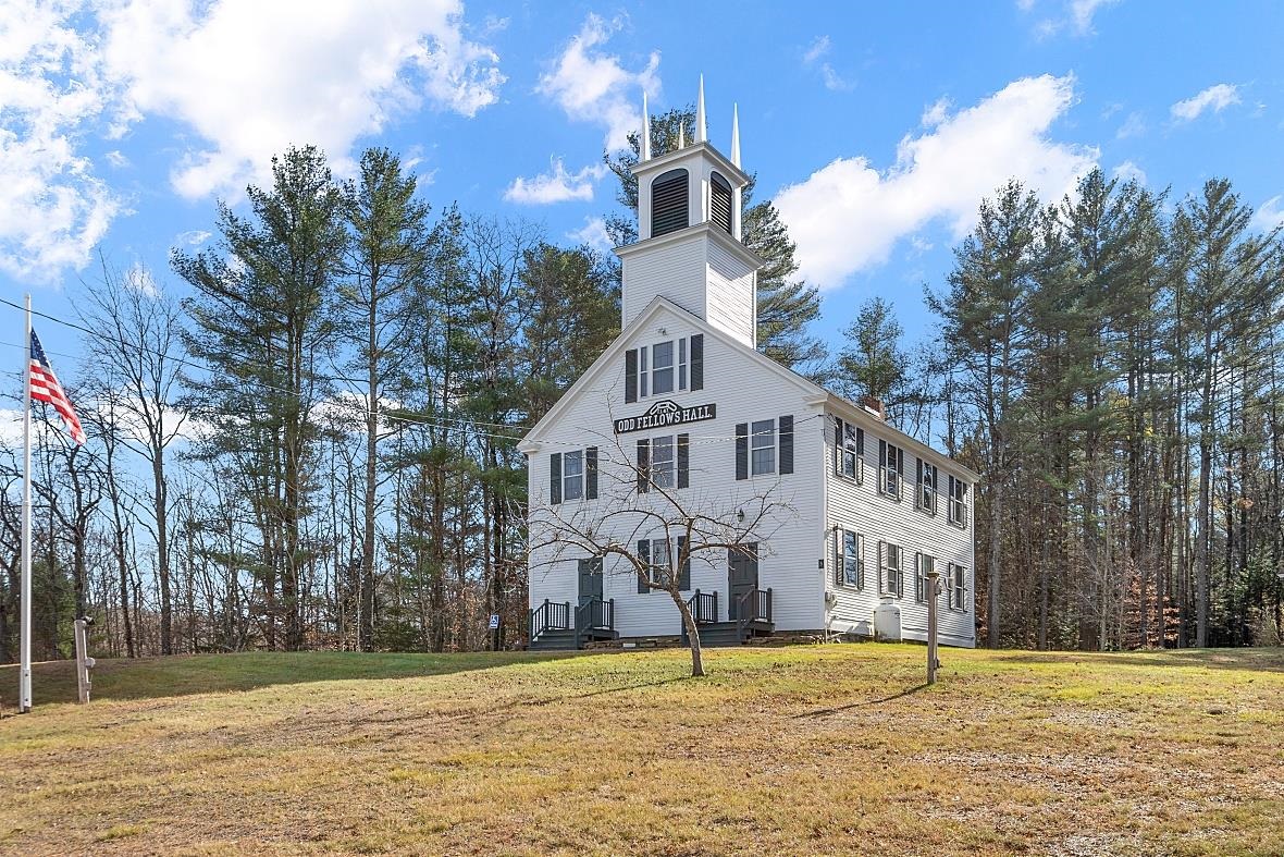 20 Church Street Marlow, NH 03456 - Photo 7 of 29