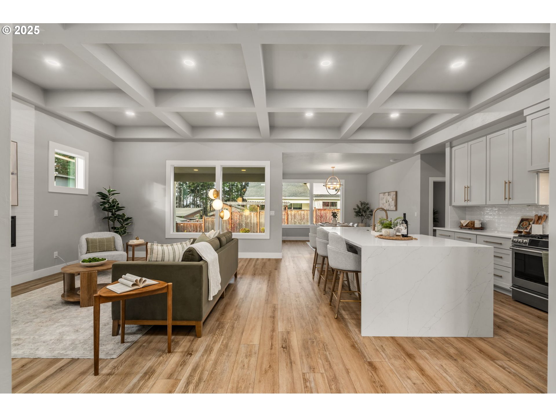 2051 Majestic Place Eugene, OR 97403 - Photo 5 of 45 Kitchen/Living Room