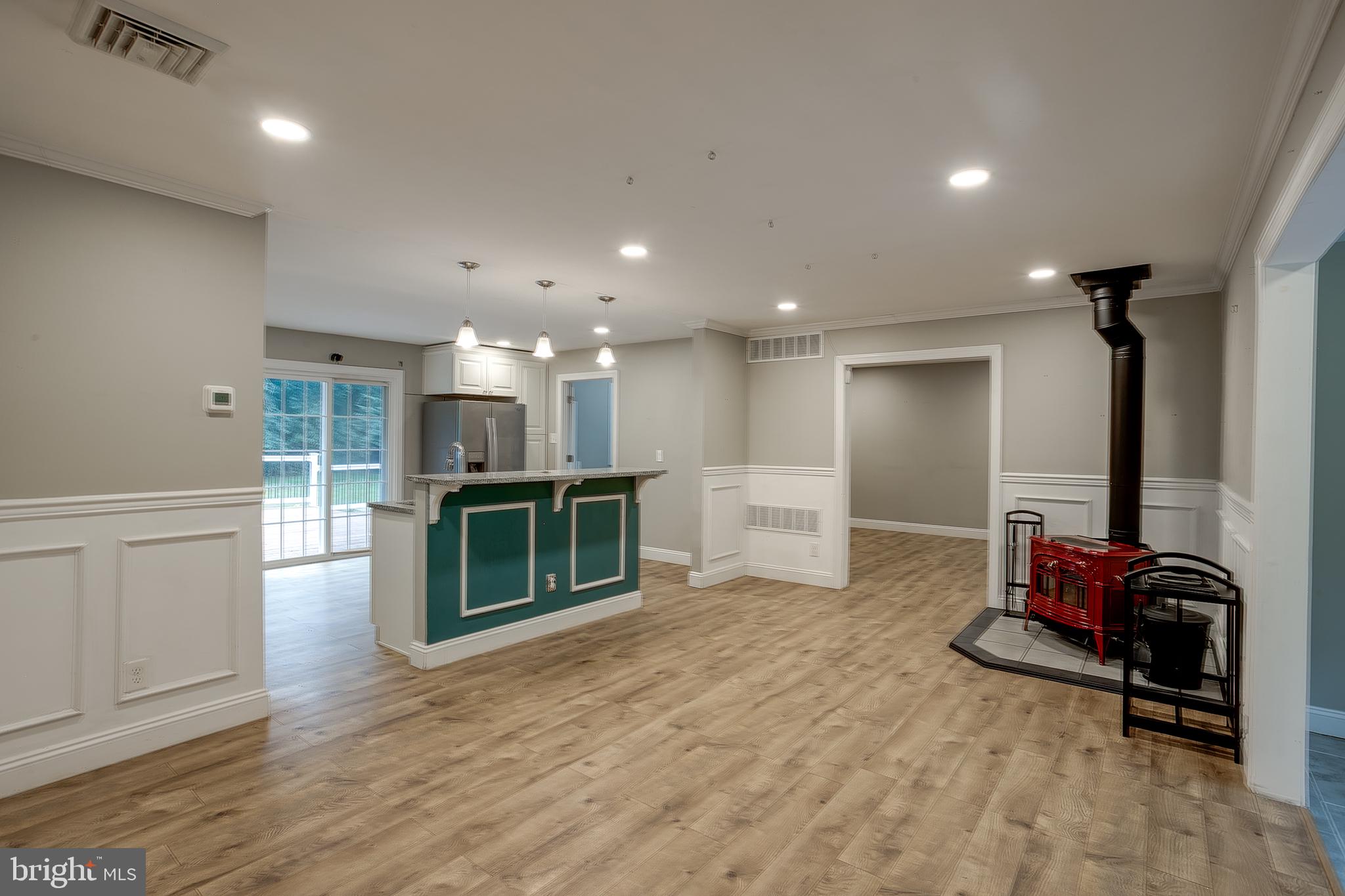 408 Burrs Mill Road Southampton, NJ 08088 - Photo 6 of 23 Gallery Image 6
