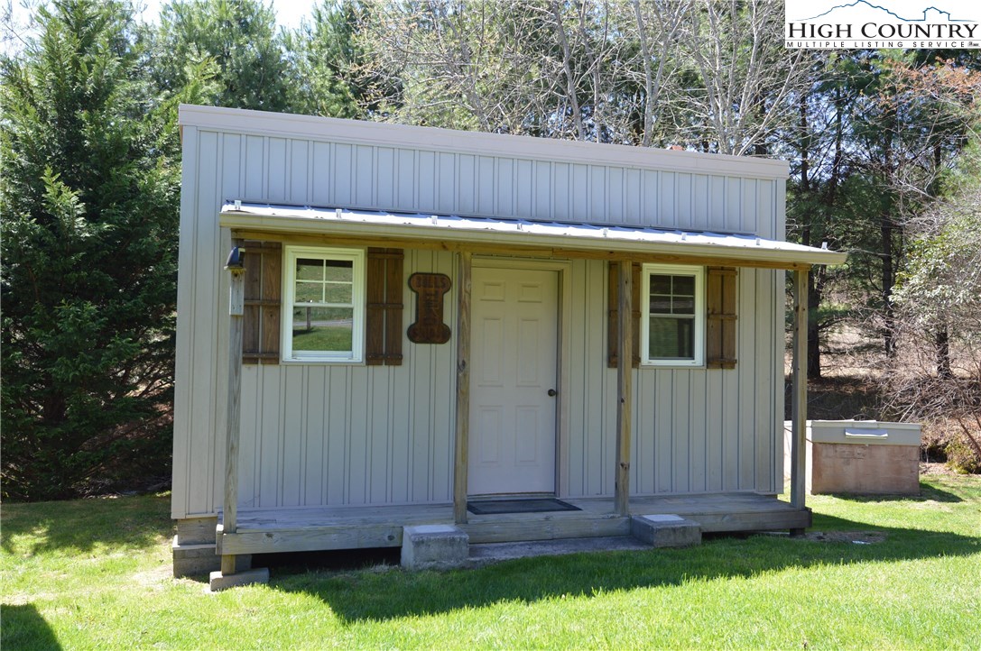 352 Woodruff Road Glade Valley, NC 28627 - Photo 12 of 30 Gallery Image 12